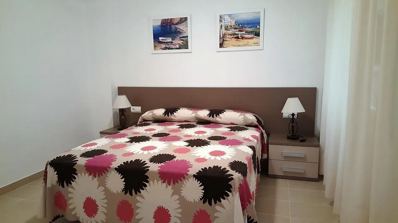 Sadurni Apartaments Паламос